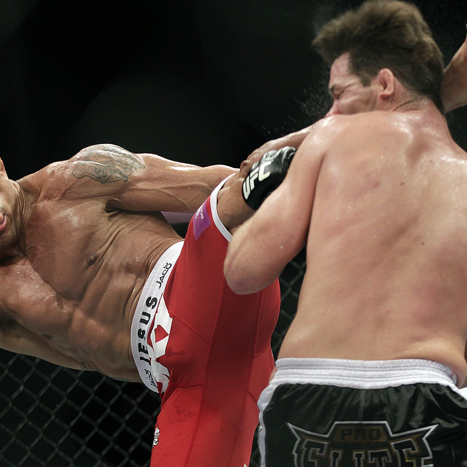 Ranking Every MMA Knockout of 2013 So Far | Bleacher Report