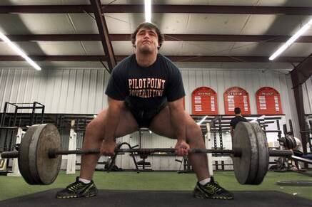 Matt Poursoltani S 700 Pound Bench Press Makes Him Intriguing Low