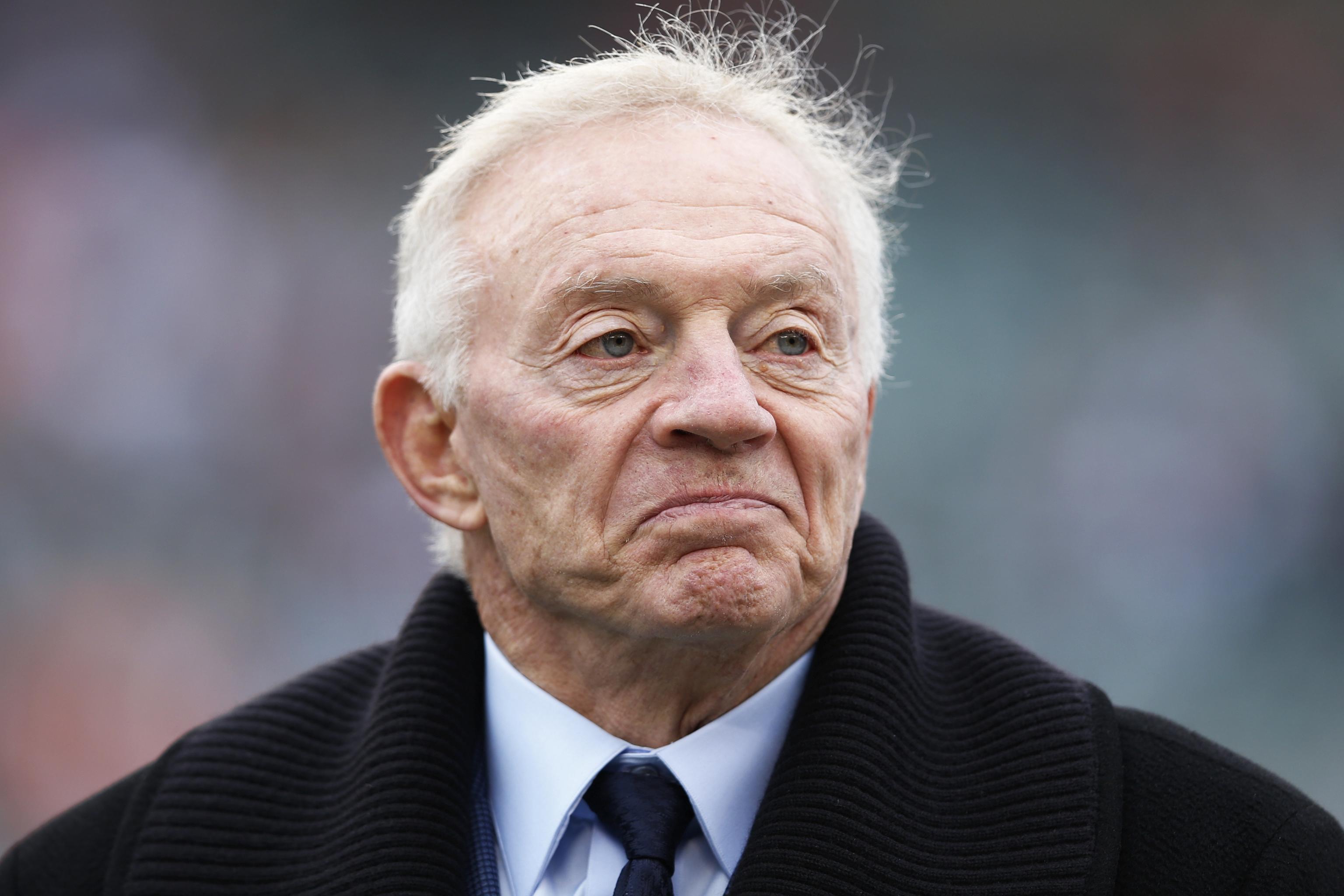 Dallas Cowboys: Jerry Jones foolhardy about Tony Romo