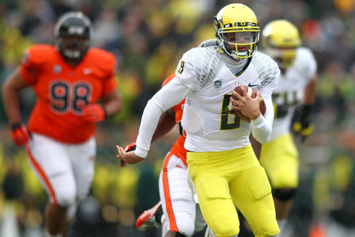 oregon-football-5-most-valuable-players-for-2013-news-scores