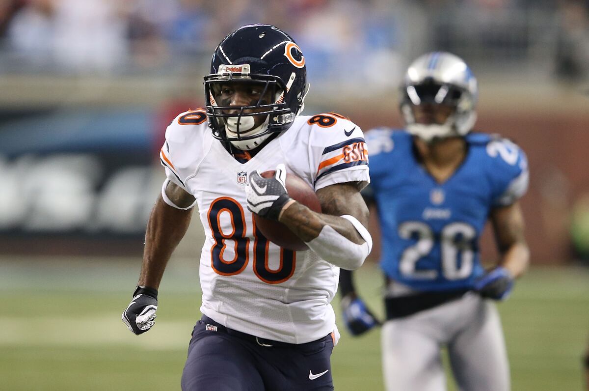 Chicago Bears Need More Production from Earl News, Scores