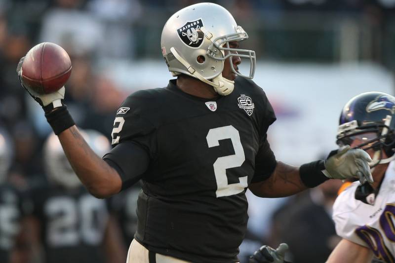 JaMarcus Russell Loses 27 Pounds in NFL Comeback Effort | Bleacher ...