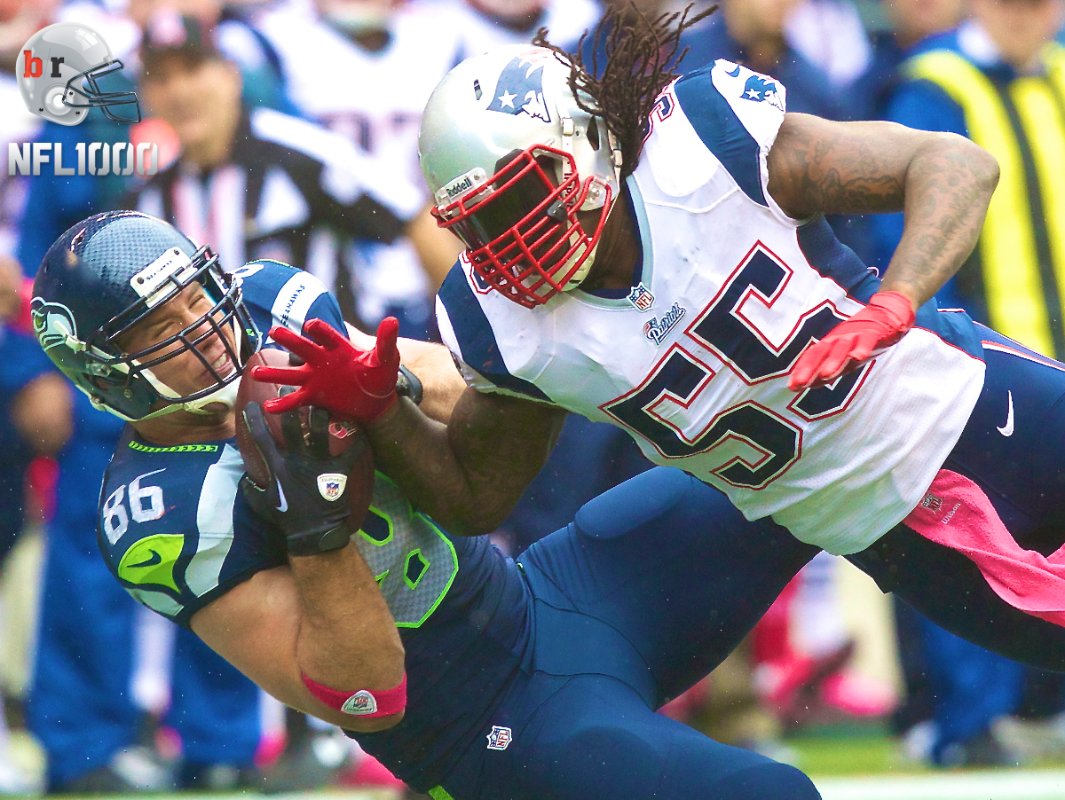 Atlanta Falcons linebacker Demorrio Williams (51) tries to tackle