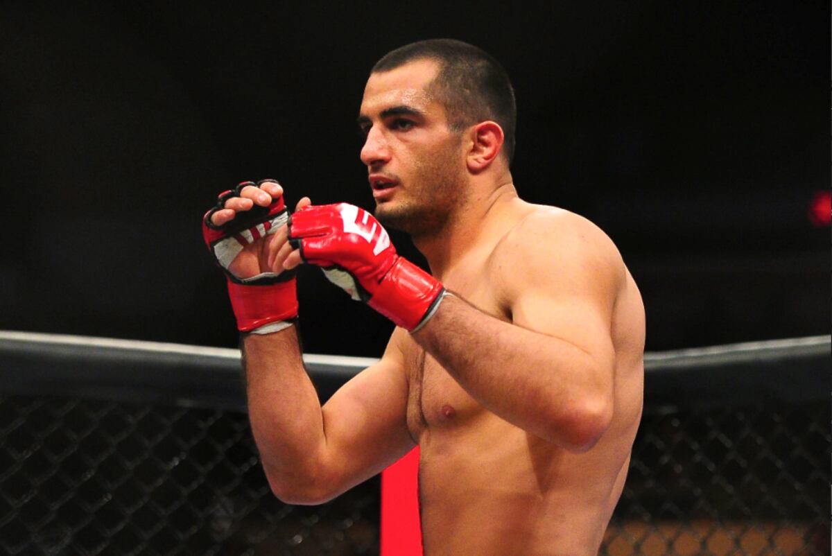 UFC on Fuel 9: Live Results, Play-by-Play and Fight Card Highlights | Bleacher Report | Latest ...