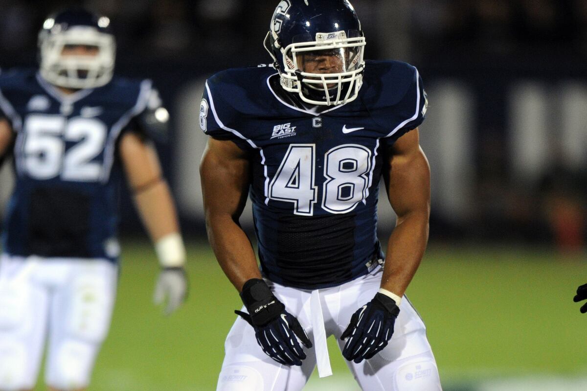 Trevardo Williams Video Highlights for Former Connecticut OLB News