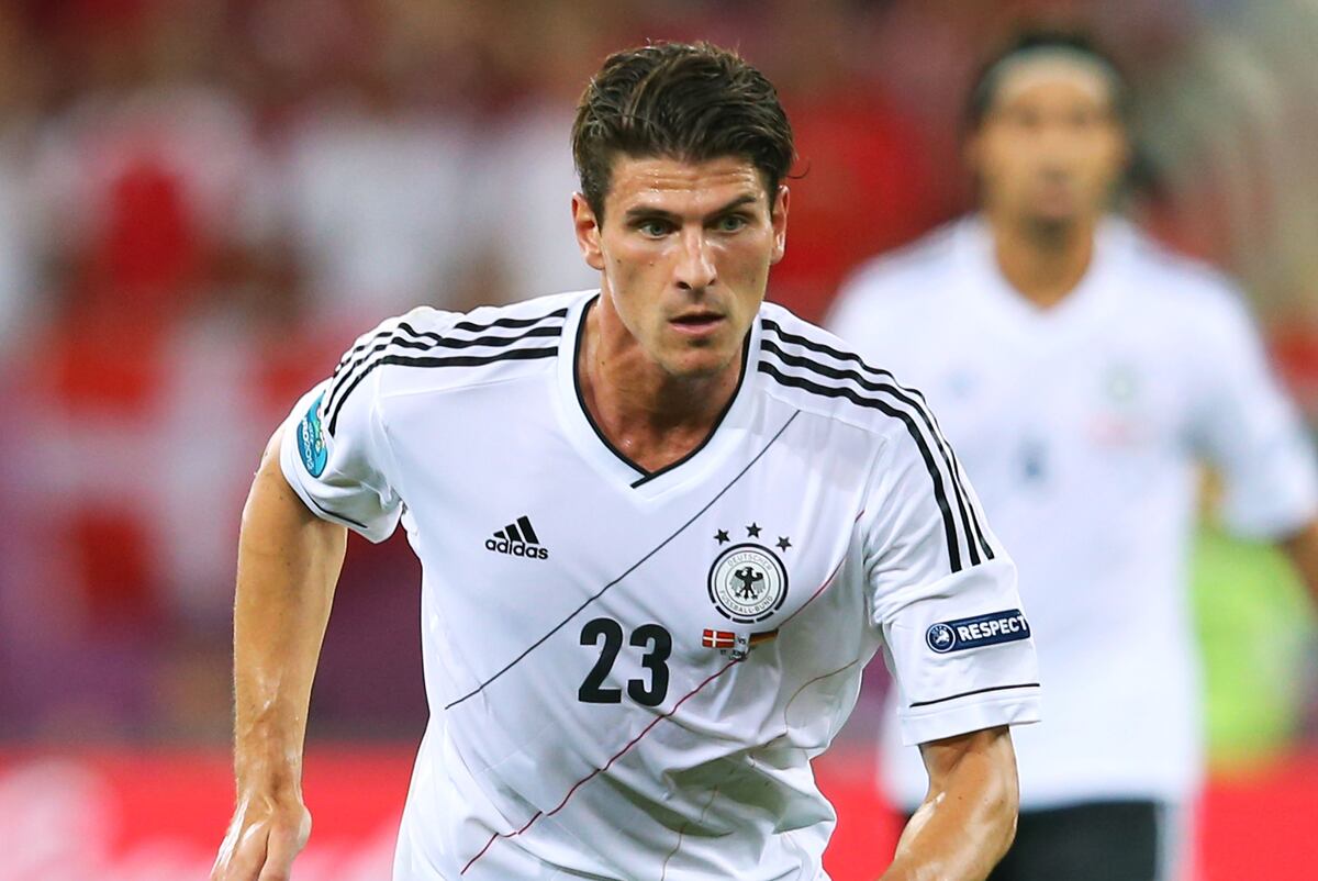 Man City Gomez Mario Gomez: Why Manchester City Should Move for Bayern Munich Striker