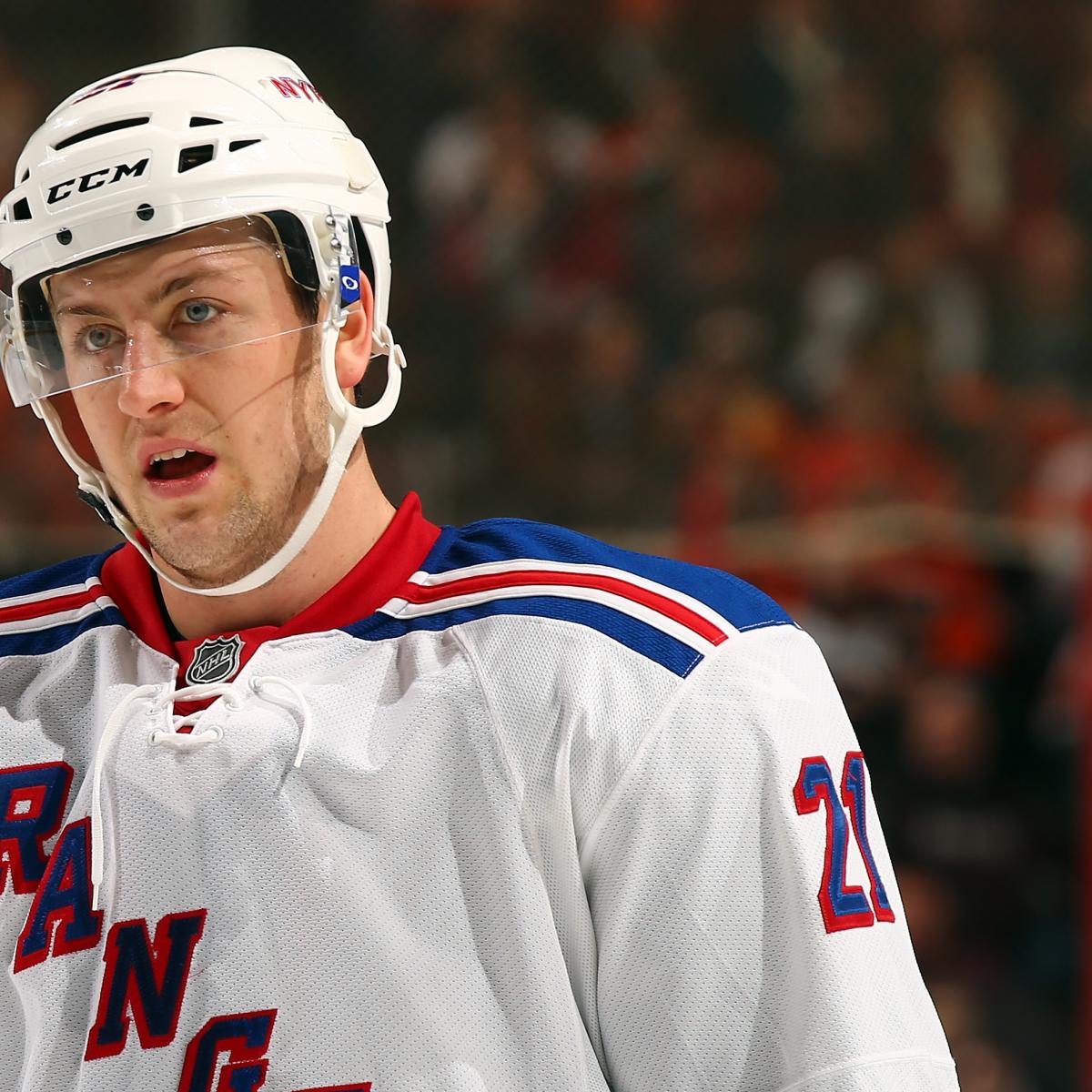 Veteran NHLer Derek Stepan retires after 13 seasons