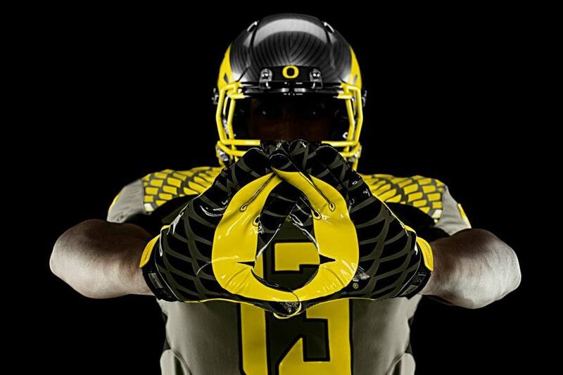 Oregon Football Ducks Will Honor Troops With New Nike Uniforms