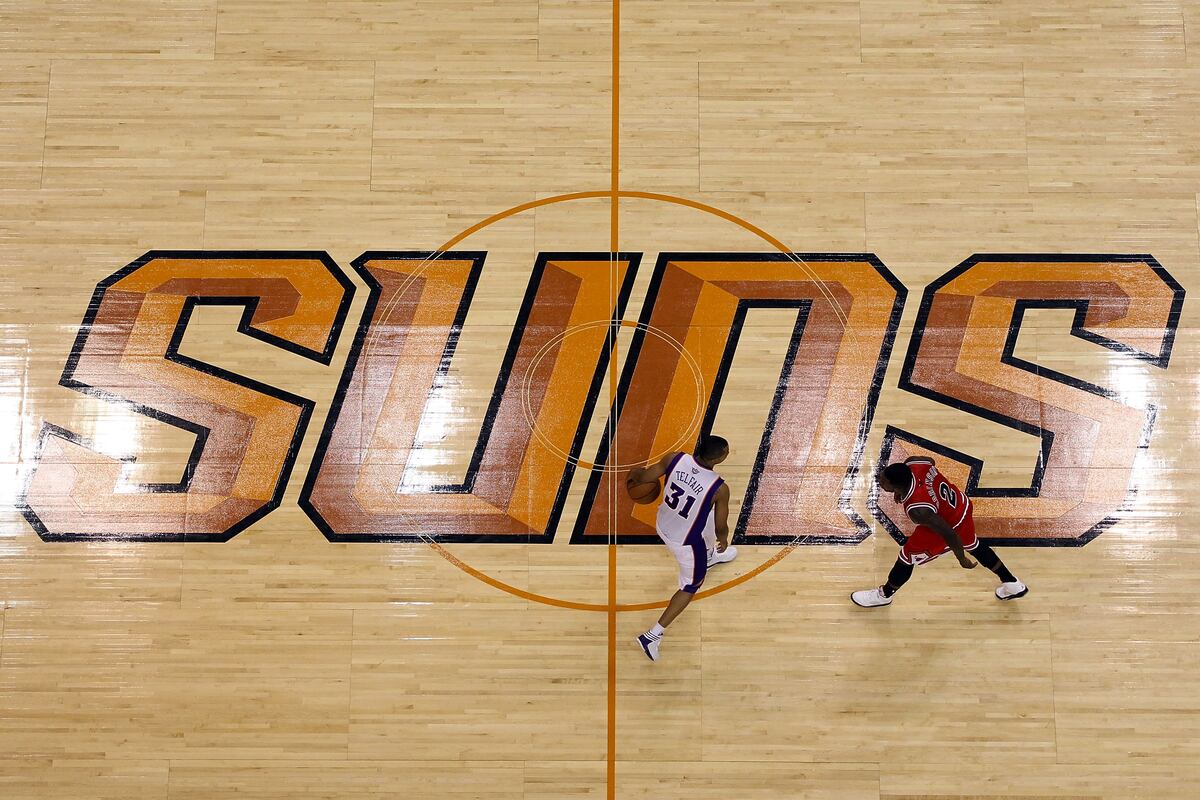 Lon Babby Continues to Cloud the Phoenix Suns' Future News, Scores