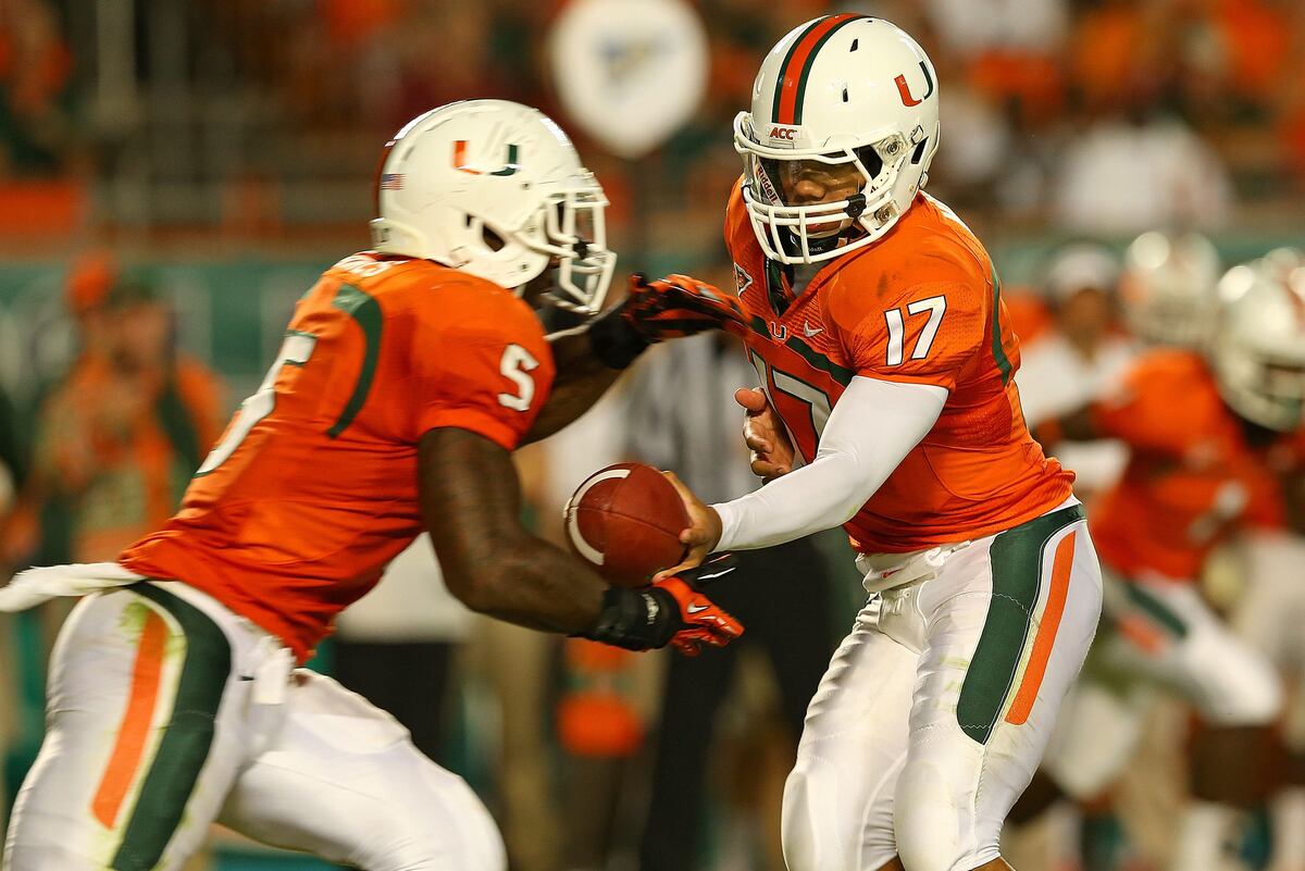 Mike James to the Buccaneers: How Does RB Fit with Tampa Bay