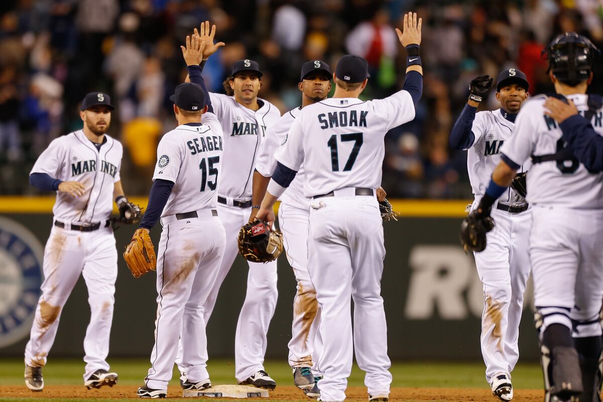 Seattle Mariners Grades for Every Player in April News, Scores