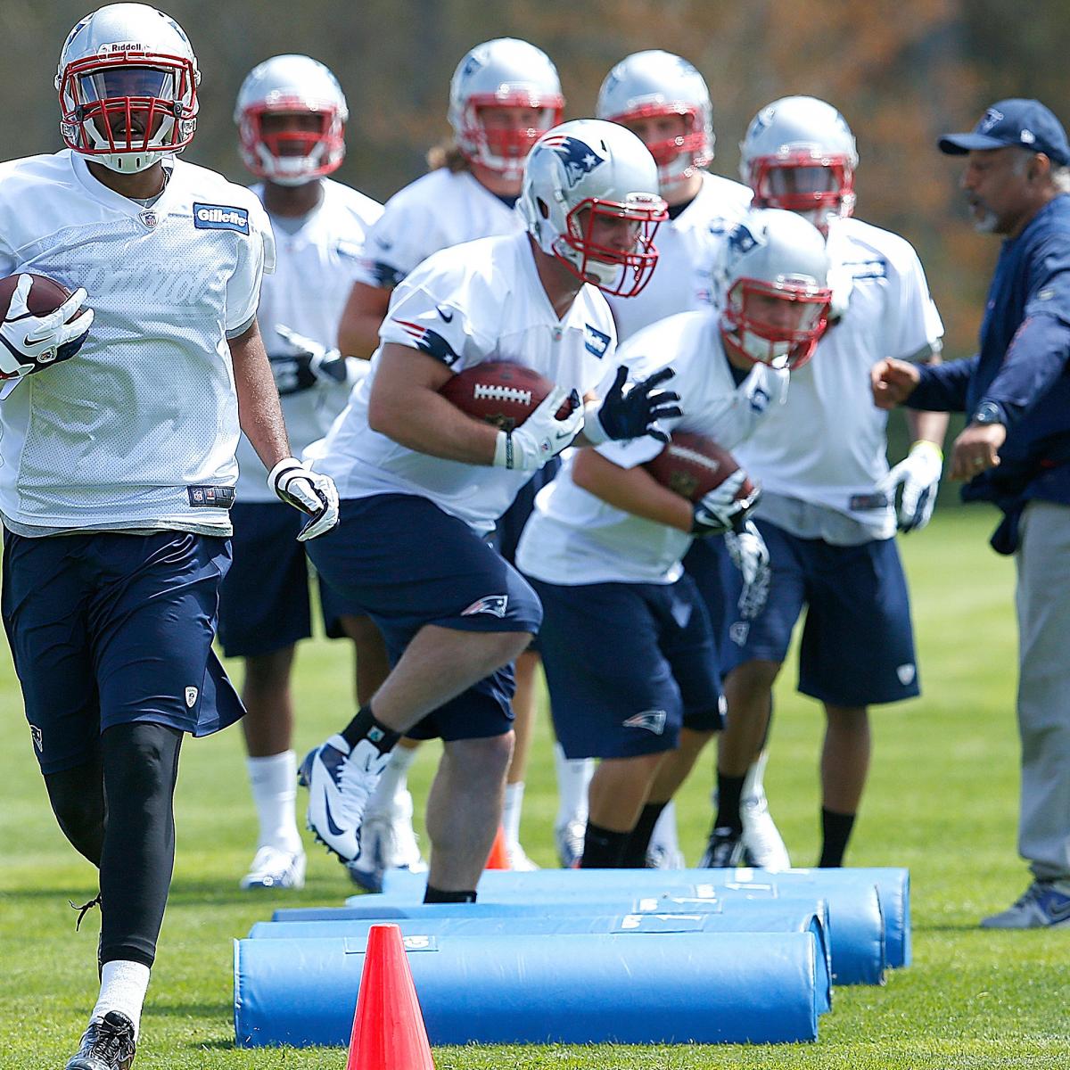 Projecting the New England Patriots' Most Heated Roster Battles This