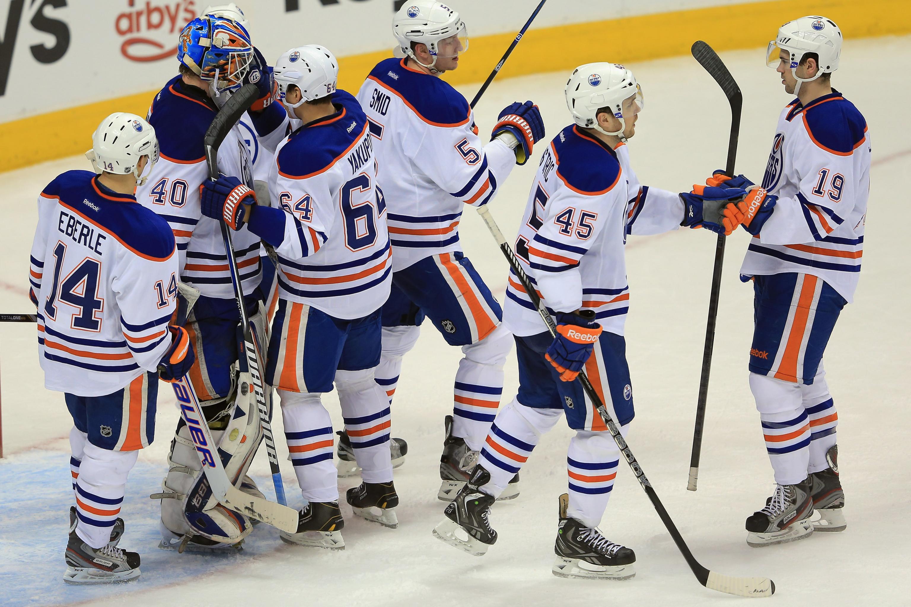 GAME RECAP: Oilers 6, Jets 1. - The Copper & Blue