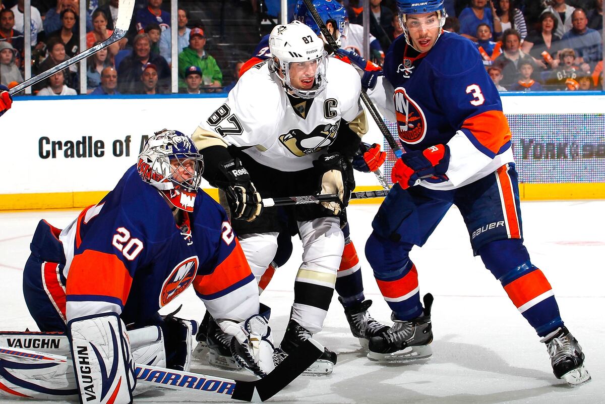 Penguins vs. Islanders: Will Tough Series Serve as Wake-Up Call for