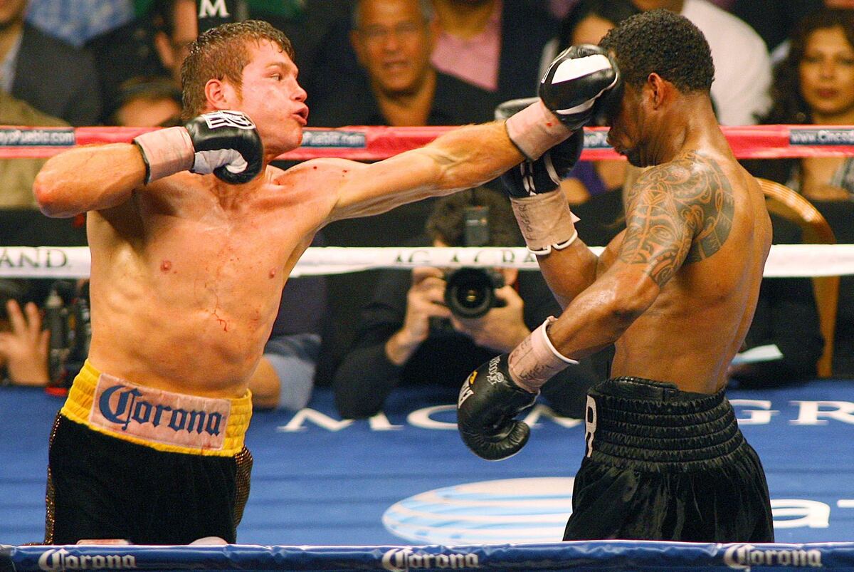 Floyd Mayweather Should Seek out Saul 'Canelo' Alvarez for ...