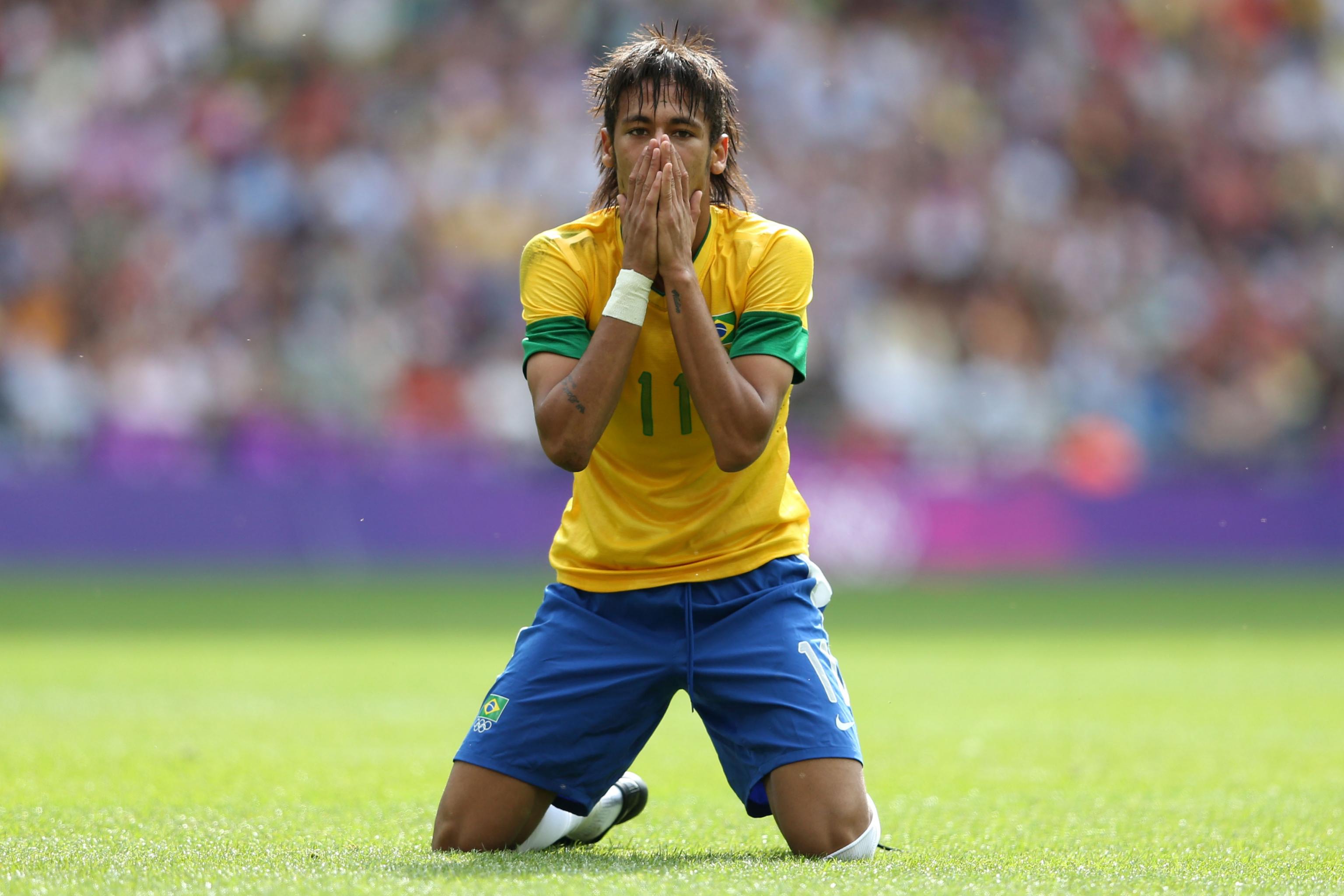 possibilty of neymar to wear jersey - Football fight club
