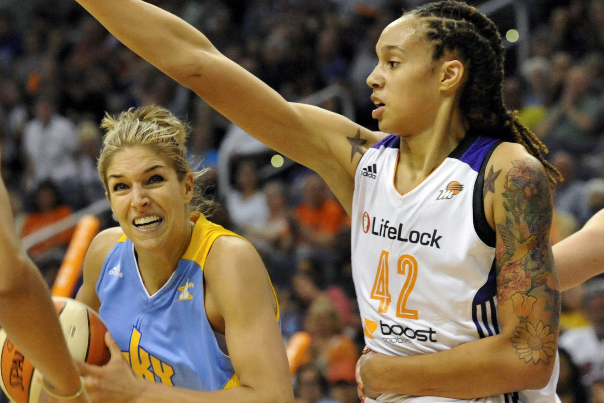 Lisa Leslie and Candace Parker Reflect On Their In Game Dunks 