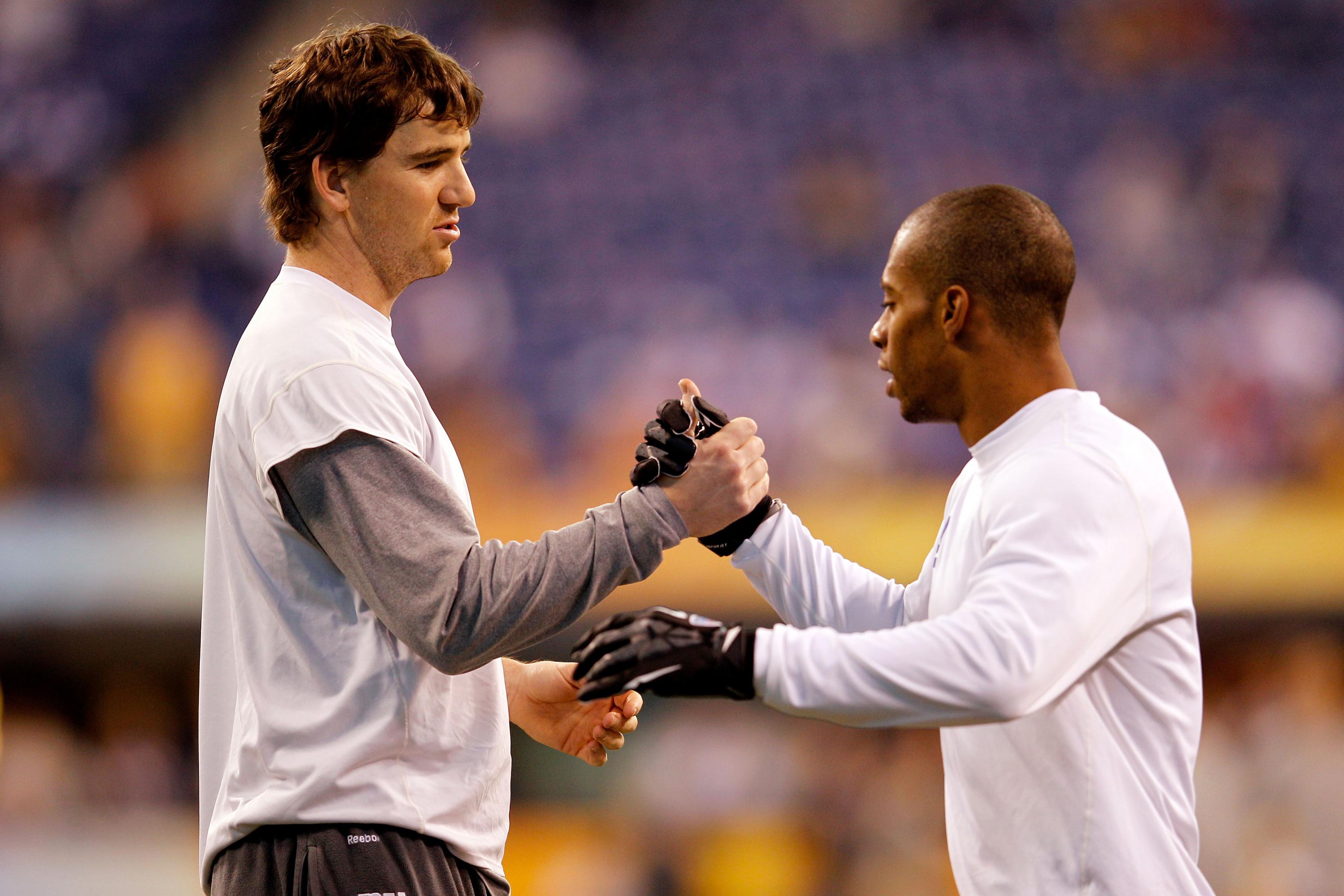 Giants Season Preview 2011: Eli Manning's turnovers, Osi Umenyiora's  contract and more 