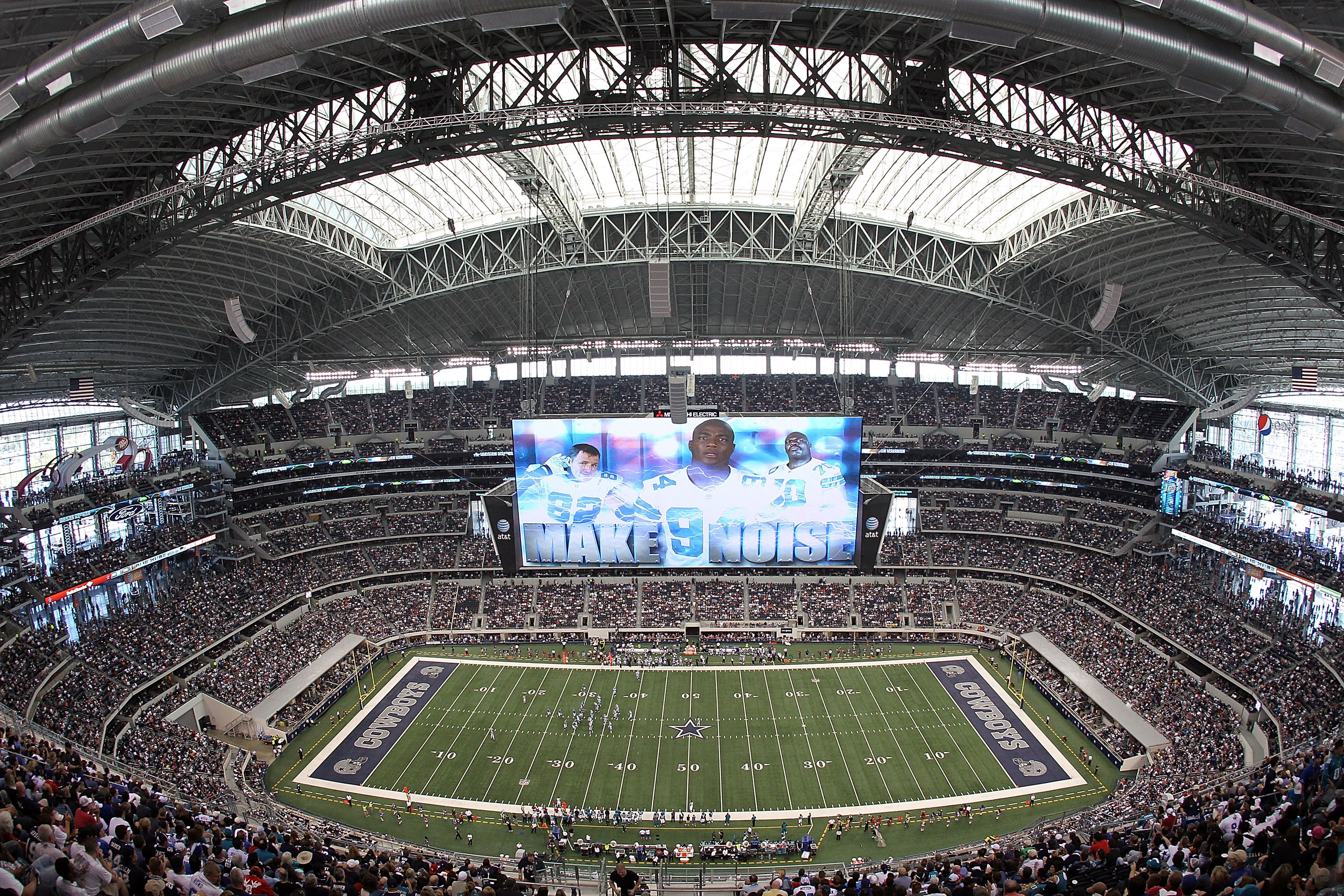 AT&T Stadium, Dallas Cowboys football stadium - Stadiums of Pro Football