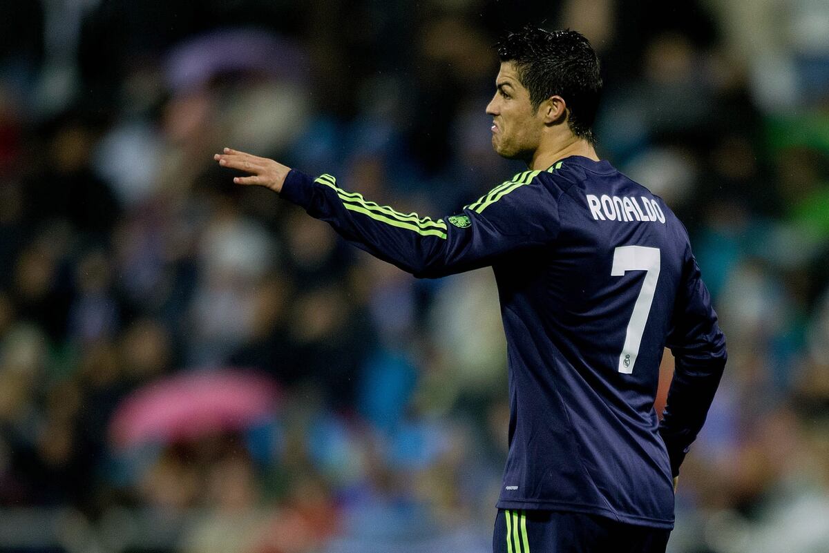 Manchester United Summer Transfer News: Tracking Latest Rumours