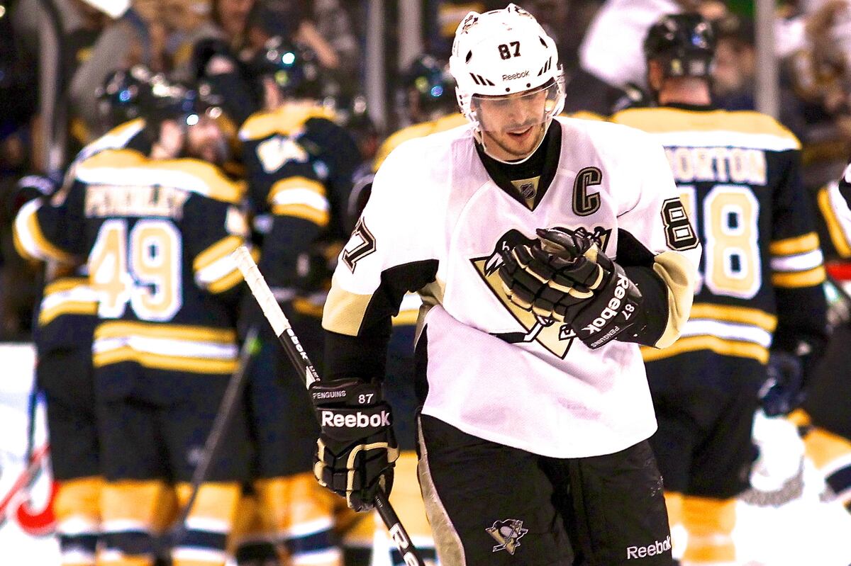 Penguins vs. Bruins: Who's to Blame for Star-Studded Pittsburgh's Ugly
