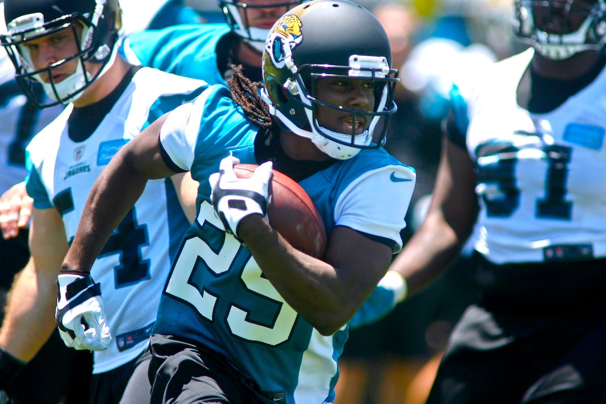 From Rookie To Legend The Rise Of Iconic Nfl Players With Visors - hrjdcs2