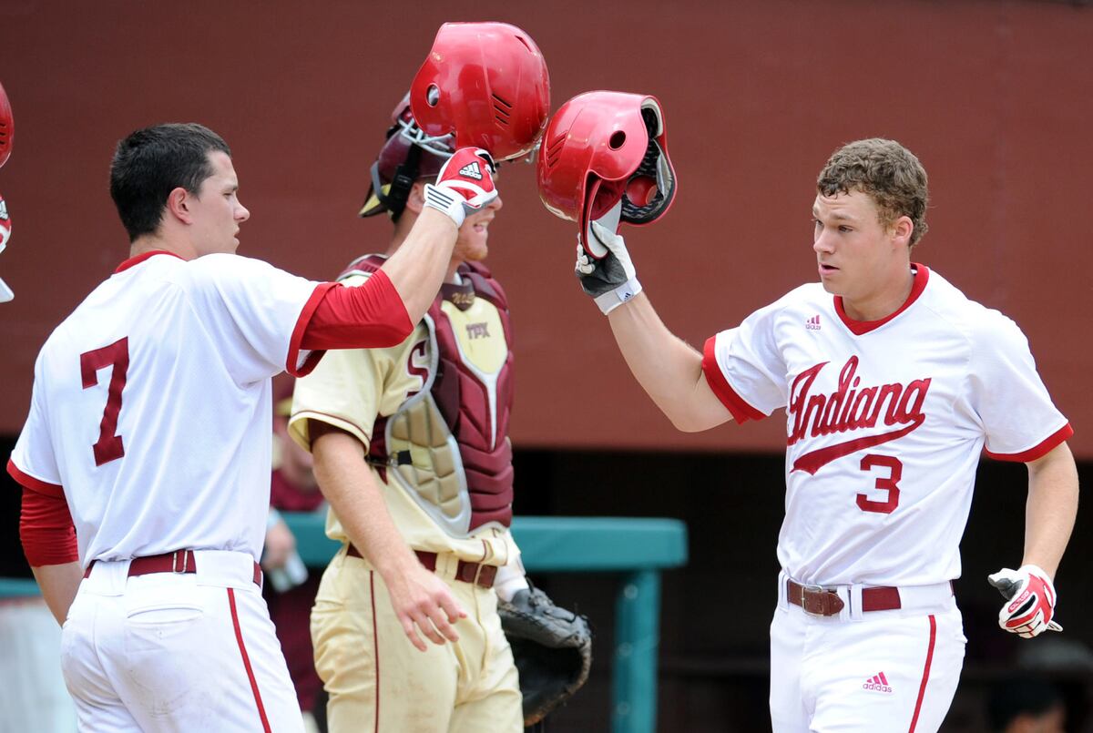 College Baseball World Series Bracket 2013: Favorites to Win It All
