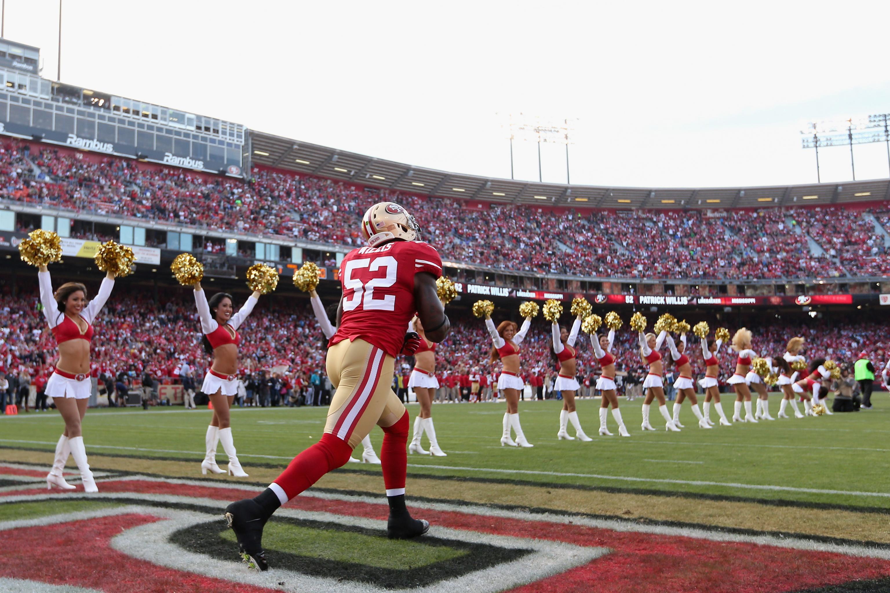 San Francisco 49ers inside linebacker Patrick Willis #52 before the game  against the Kansas City Chiefs at Levi's Stadium in Santa Clara, Calif. on  Sunday, Oct. 5, 2014. (AP Photo/Michael Zito Stock