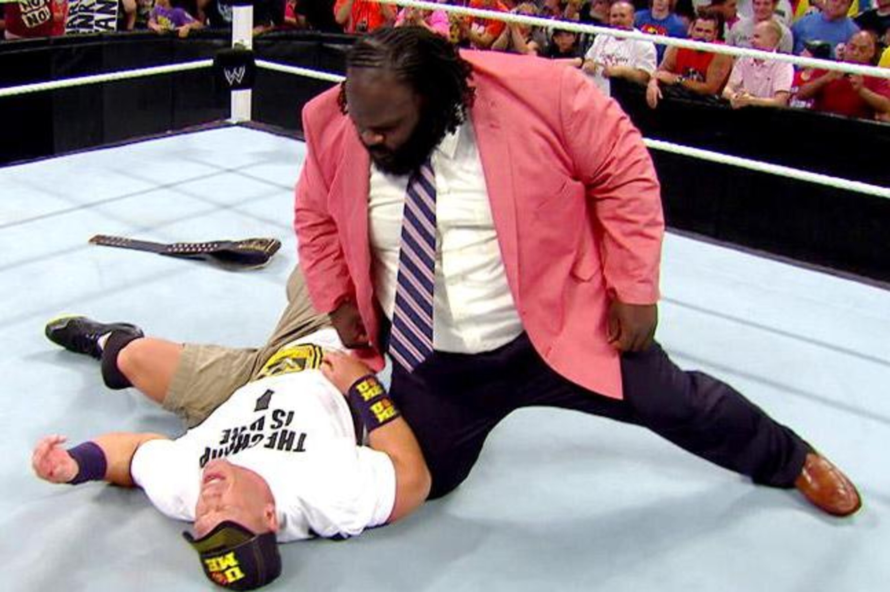 Mark Henry Turns In The Performance Of The Year On Raw Bleacher Report Latest News Videos And Highlights