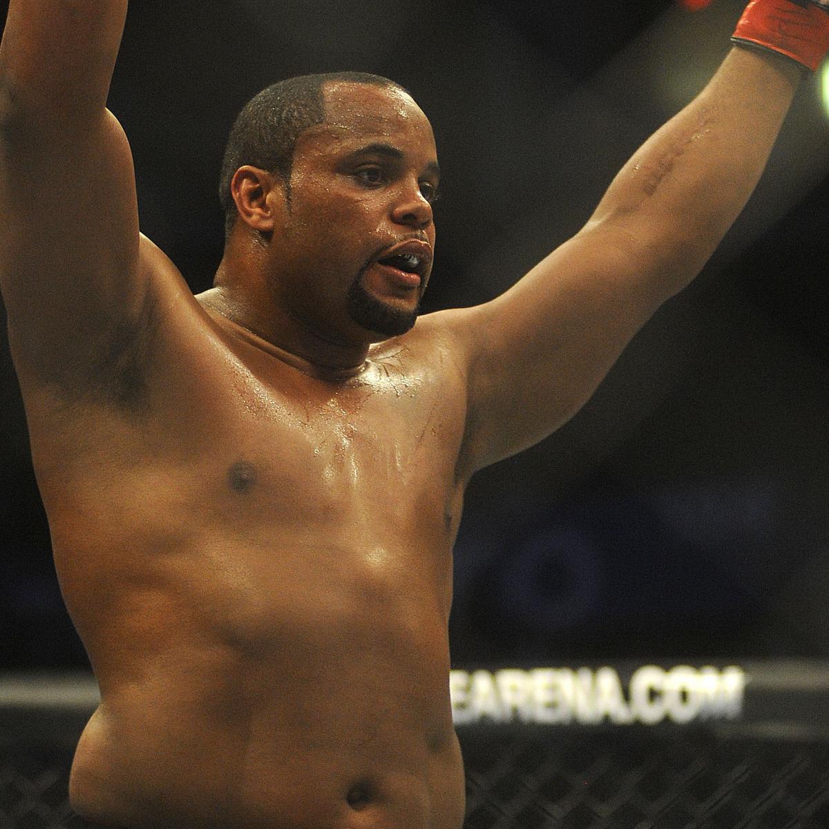 daniel cormier figure