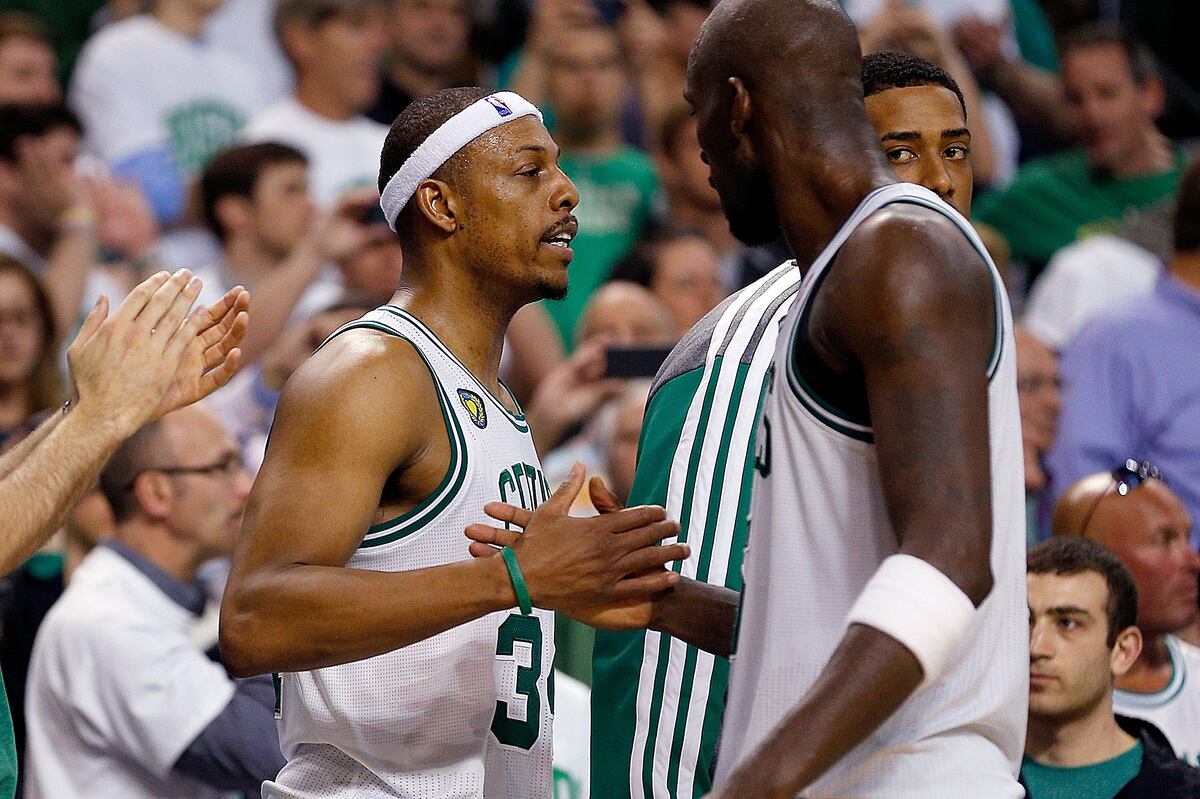 Twitter Erupts As Celtics Reportedly Trade Kevin and Paul