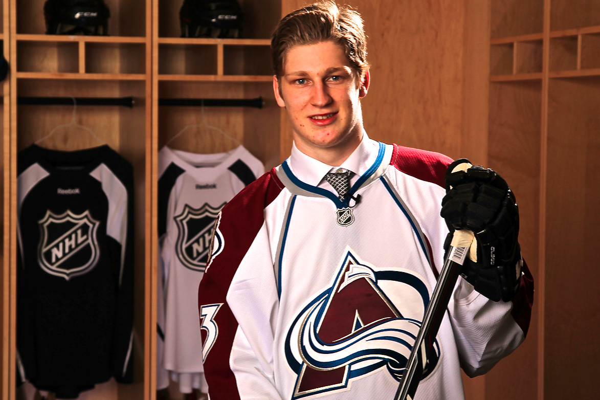 NHL - Sidney Crosby + Nathan MacKinnon. Couple of good ol' Cole Harbour  boys. (📸: IG/ mackinnon29)