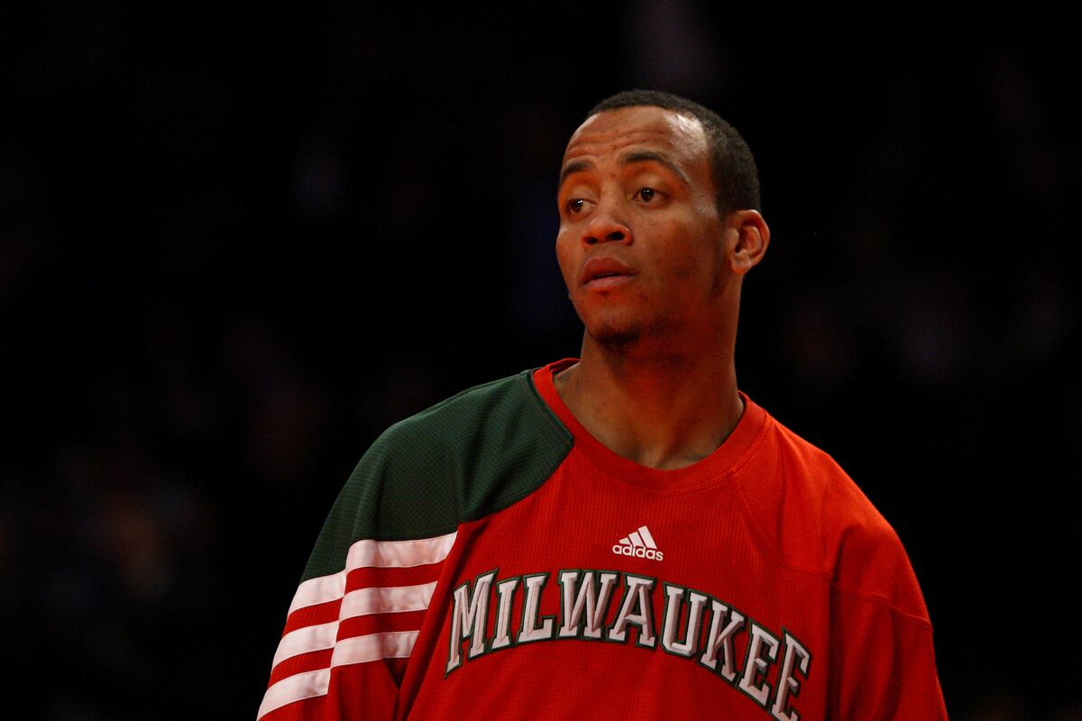 nba  agency  point guards   boost  teams fortunes