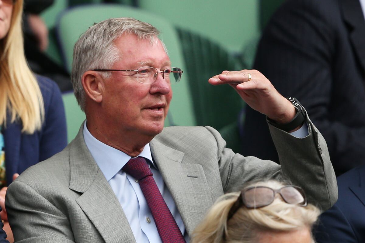 Power Ranking the 10 Best Coaches in World Football News, Scores