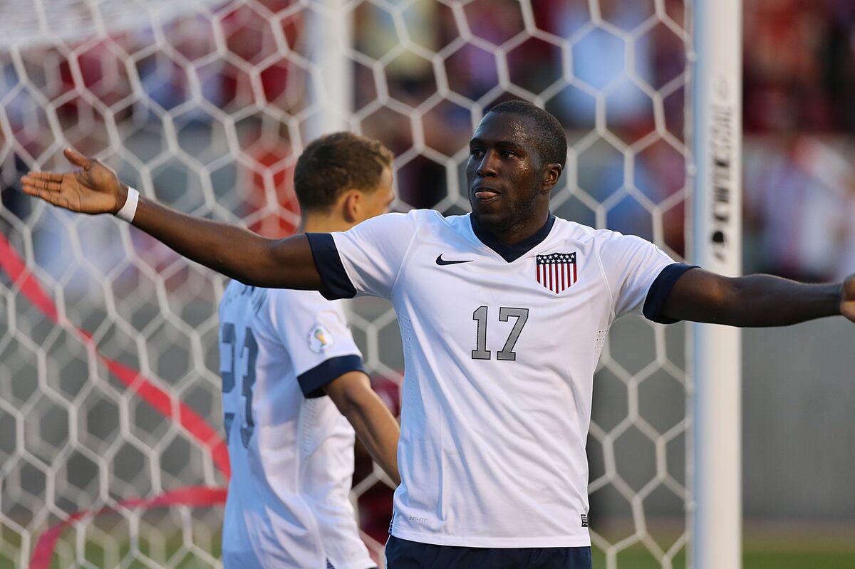 USMNT Good Day for US as Guzan Signs New Deal, Altidore Prepares for Sunderland News, Scores