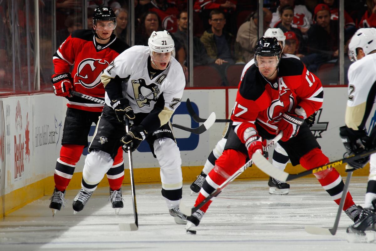 NHL Free Agency: 5 Free Agents Who Could Wind Up with the New Jersey Devils | News, Scores 