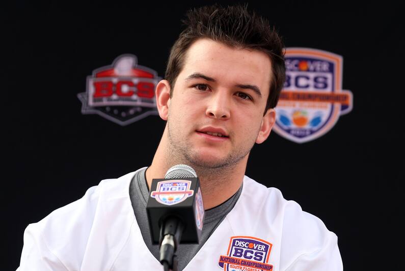 Alabama Qb Aj Mccarron Takes To Twitter To Explain Why He