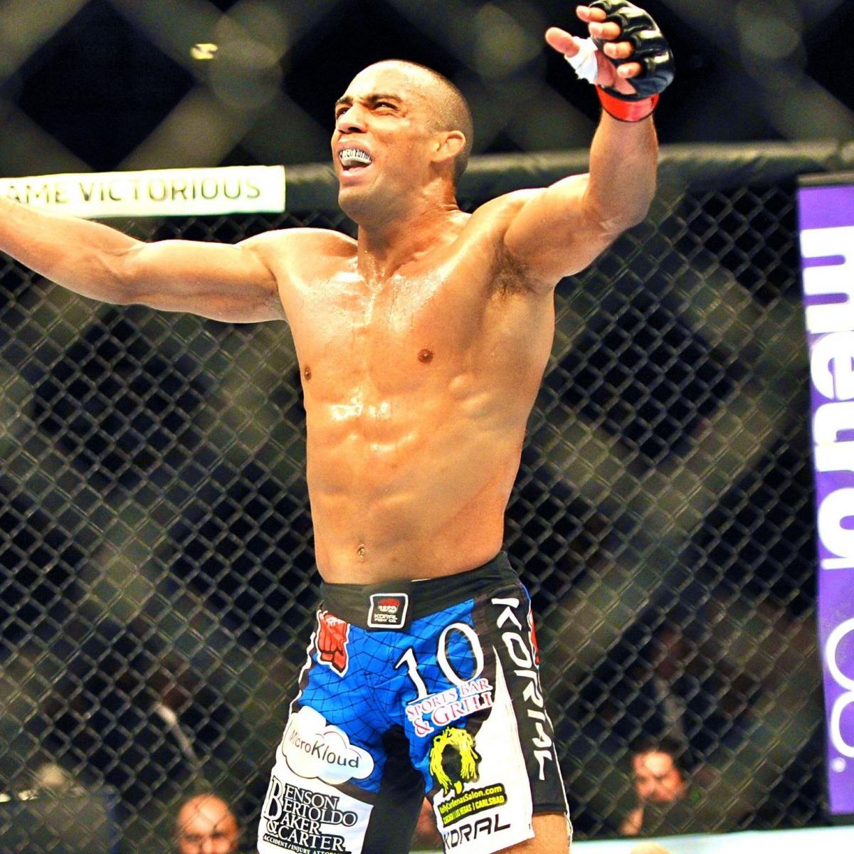 10 Fighters Poised to Make a Run in the UFC's Lightweight Division 