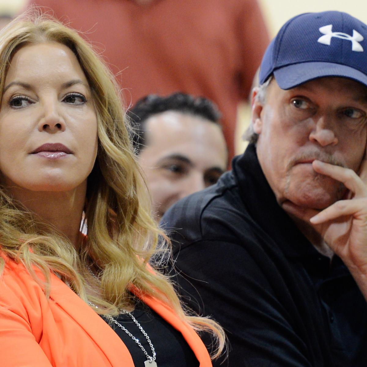 Jim Buss Talks Dwight Howard, Kobe's Health During Lakers Summer League