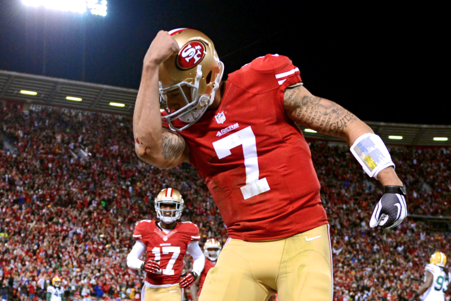 Colin Kaepernick Passes Robert Griffin III as NFL's Best-Selling