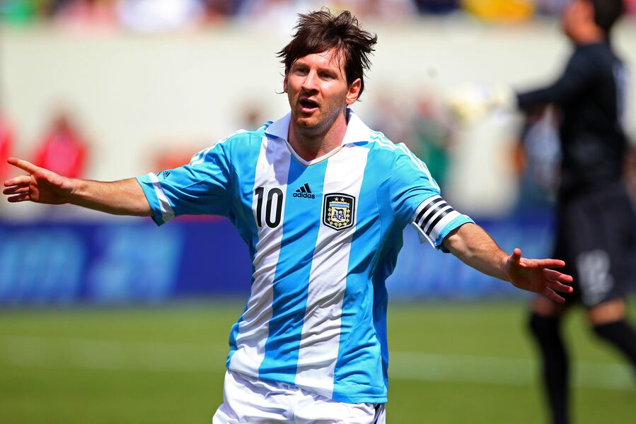 Diego Maradona Lionel Messi And The 6 Best Argentine Footballers