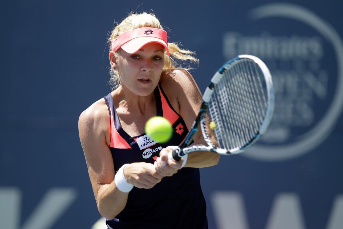 Predicting the Top 10 Players in the WTA Rankings at the End of 2013