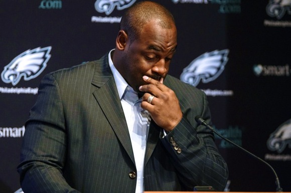 Philadelphia Eagles give the field a new look for Donovan McNabb's jersey- retirement ceremony 