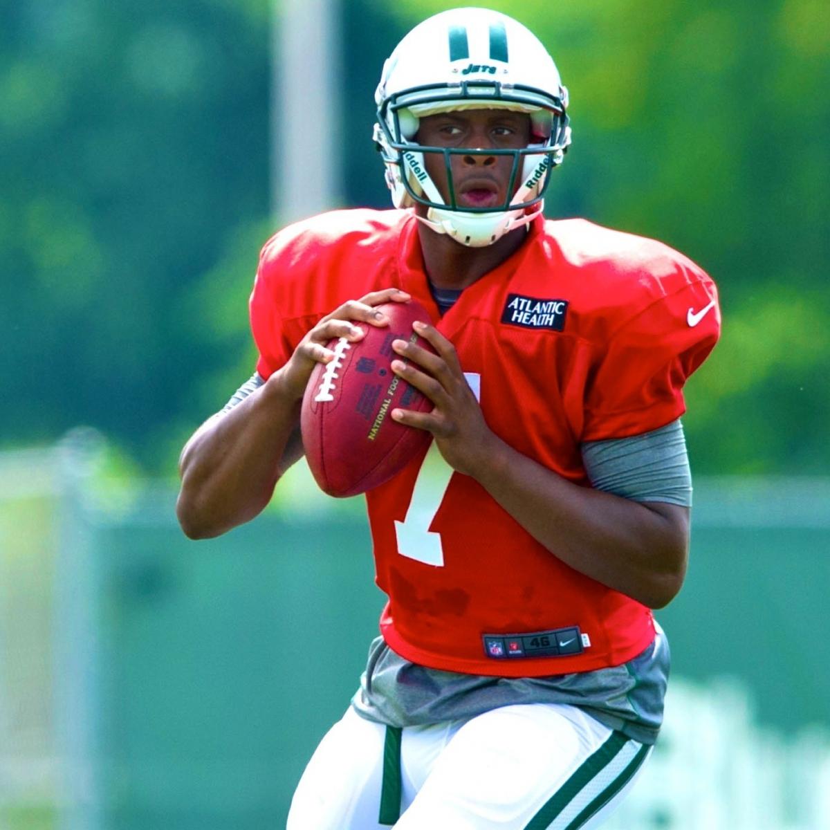 How Geno Smith Compares With Mark Sanchez in Second Season - WSJ