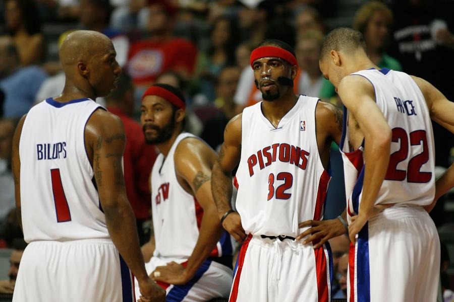 Detroit Pistons: Ranking the top jerseys of all-time