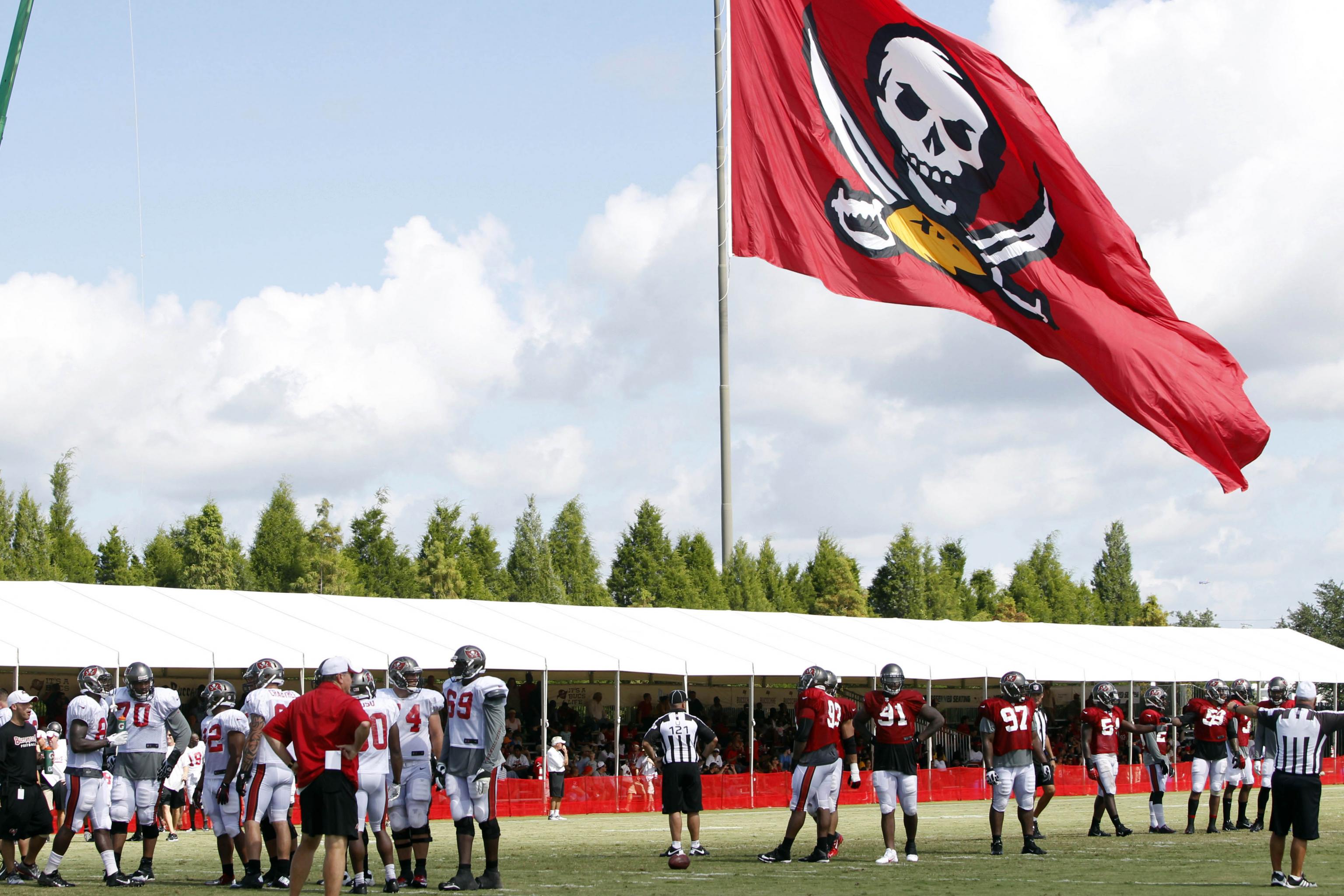 Buccaneers' Training Camp Roster Battles - Bucs Report