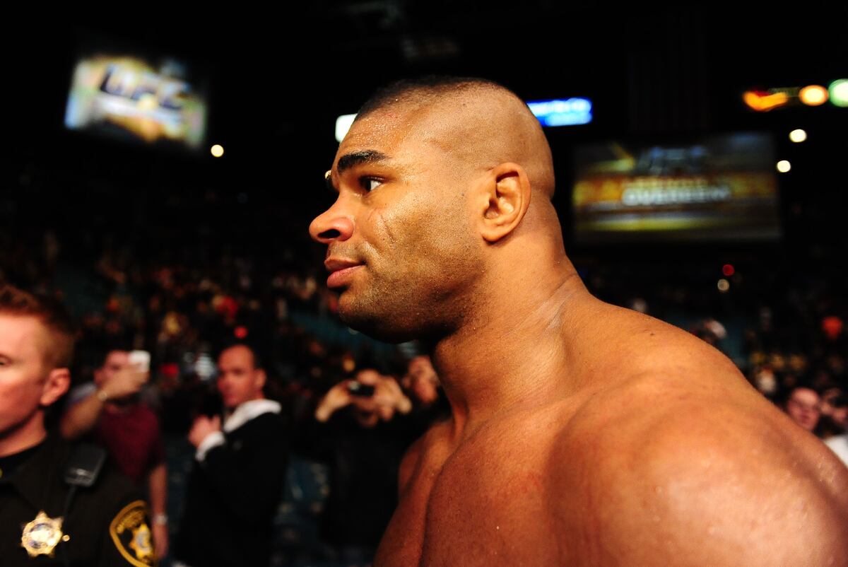 5 Improvements Alistair Overeem Needs to Make After Last Defeat | News