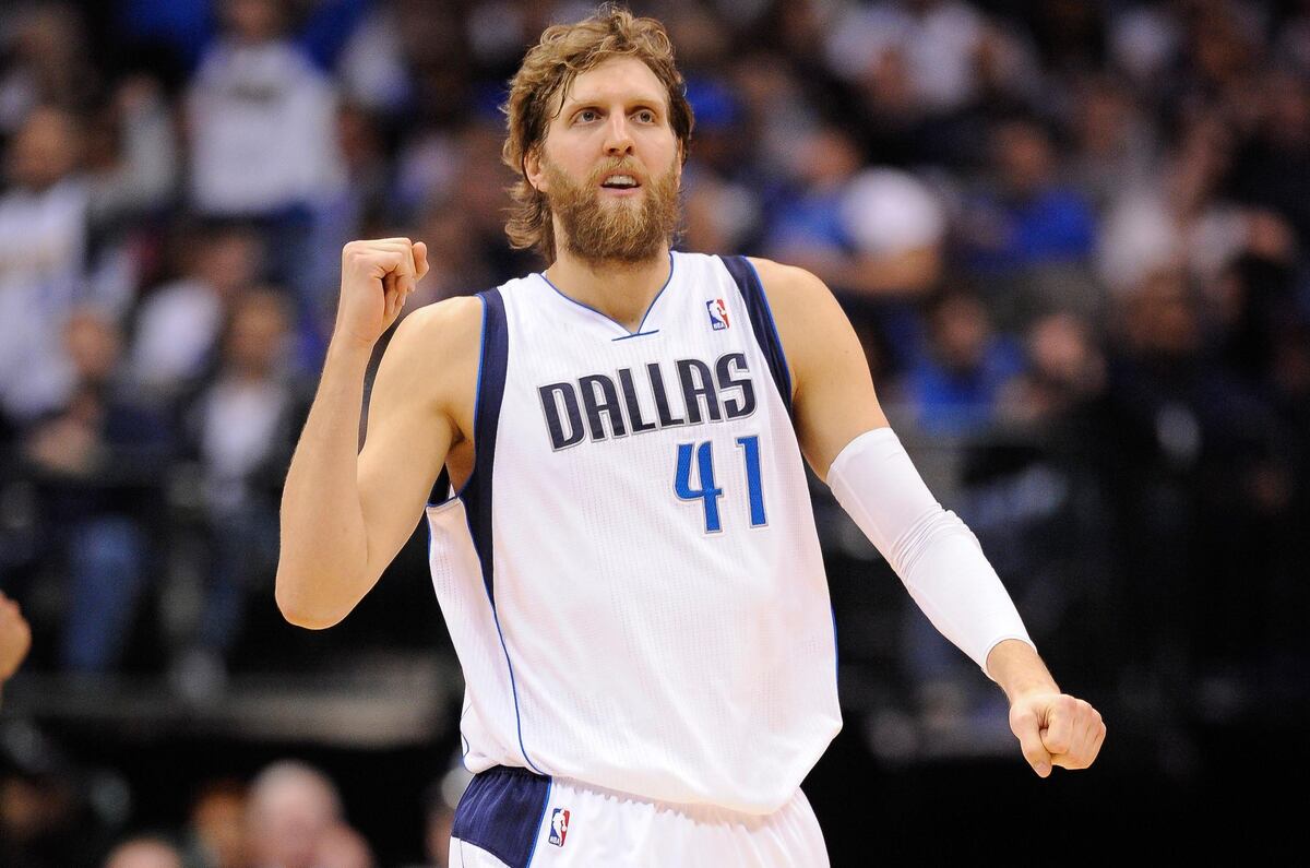 Can Dallas Mavericks Still Build Title-Worthy Roster Around Aging Dirk Nowitzki? | Bleacher ...