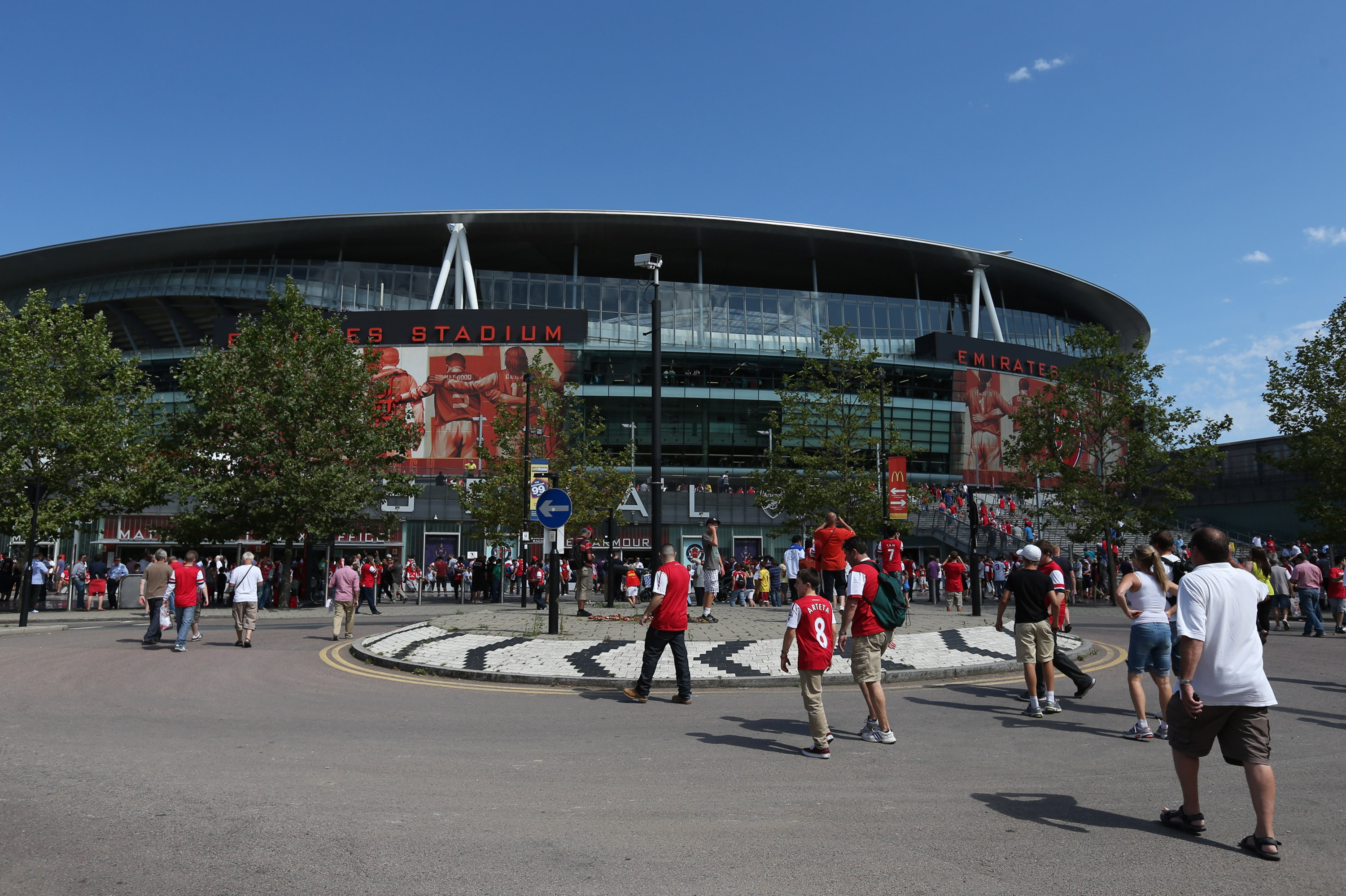 Fan Tokens: Choose the game to be played at half-time in Arsenal matches at  the Emirates