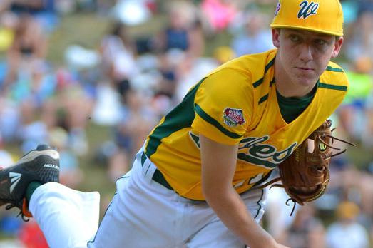 Softball star throws no-hitter in Little League Softball Series